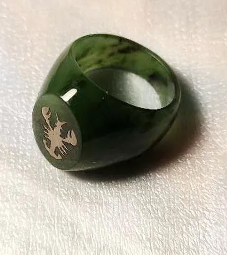Винтажное кольцо из нефрита, серебро,  Рак (знак зодиака) 1970-е СССР dt638 Ціна