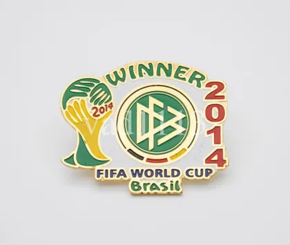 фото, Футбол - матчевый значок из серии  "Чемпионат Мира 2014" Германия чемпион