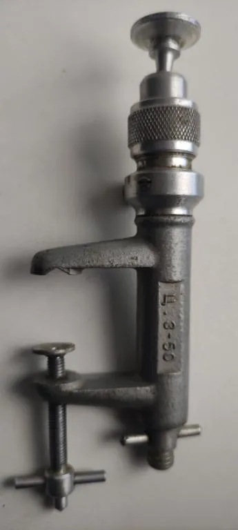 Струбцина-держатель для многих моделей фотоаппаратов СССР sd253 Де купити