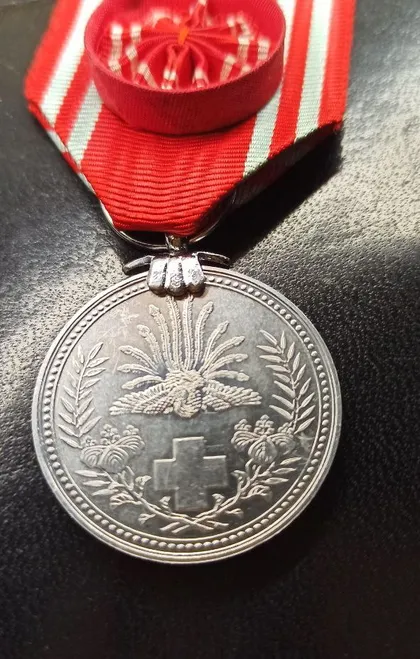 фото, Медаль спеціального члена японського Червоного Хреста для чоловіків