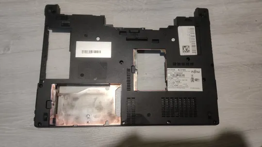верх і корито Fujitsu E734 Продаж