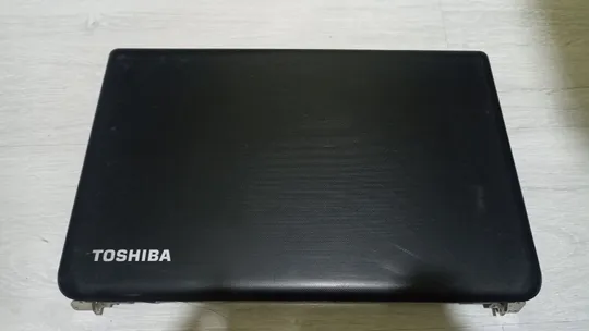 Купити Кришка+рамка+петлі Toshiba C75 L75 в зборі