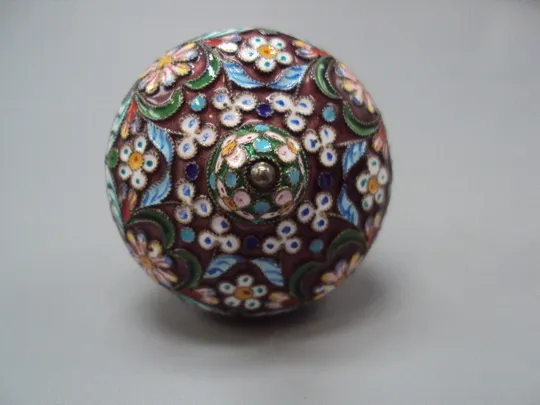 Фигура миниатюра статуэтка юла эмаль клуазоне с перегородками узор цветы клуазонне дзига №18642 Торговий майданчик