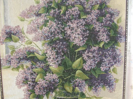 Картина Гобелен натюрморт оргоны -сирени раз.70 х 45 см. холст 2008 года    также много другого. З аукціону