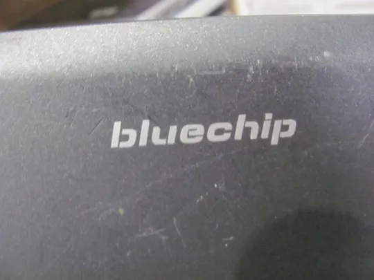 №303-32 Кришка дно піддон корпуса 6-39-W1303-012 для BLUECHIP оригінал Характеристики