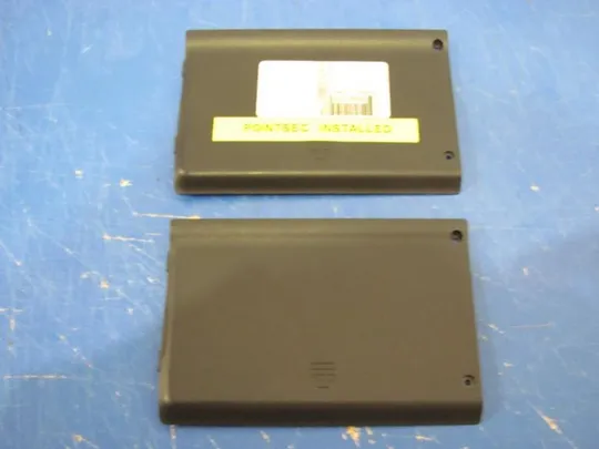 №225-22 сервісна кришка BA75-01860A BA81-03381A для SAMSUNG R70 NP-R70 NP-R560 R560 оригінал Ціна