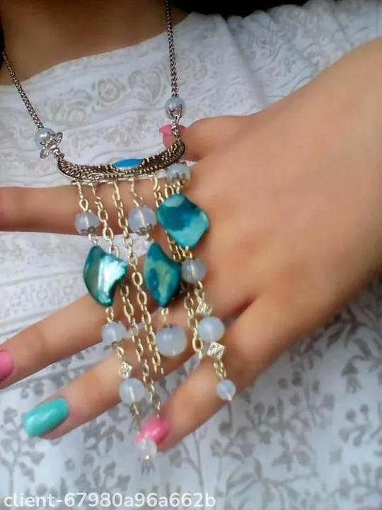 Підвіска з перламутру та ніжного місячного каменю Ціна