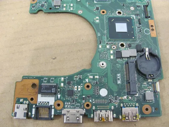 номер0319-15 материнська плата Mainboard Материнка Основна плата Системна плата Плата системи Laptop motherboard мамка  ноутбучна плата  i3-3217U SR0N9 РОБОЧА 60NB00Z0-MB4020 69N0P5M12C04 для ASUS VivoBook S300CA оригінал Характеристики