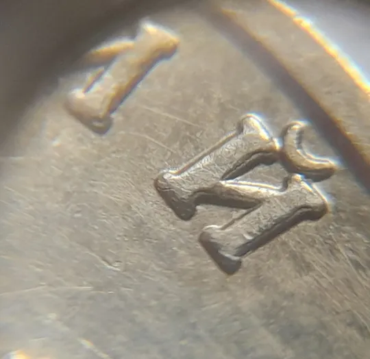 (5156) 1 гривня 2006 трійний брак (див.опис) (1 гривна 2006) Де купити