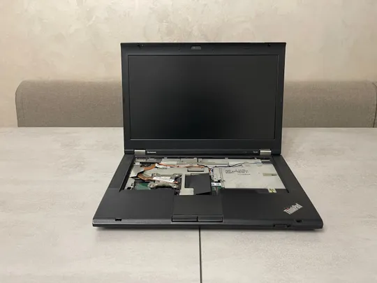 Купити Комплектуючі, ноутбук на деталі Lenovo ThinkPad T430 - матриця, корпус, палмрест, кришка матриці та ін.