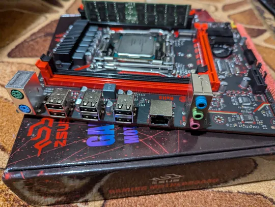 Комплект 16GB Intel 12 ядер 24 потоків материнська плата Zsus X99-P3 +2673v3 LGA 2011-3 NVMe Intel Xeon E5 v3 v4 Ціна