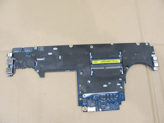 Купити 718-8 материнська плата  GDB55 LA-K621P SRKT4 i7-11850H  для Dell Precision  7560  оригінал