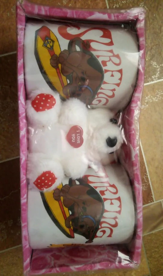 Подарочный набор 2 чашки + игрушка Ціна