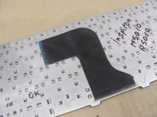 номер0005-27 клавіатура робоча 0Y3F2G  для Dell Inspiron 15 N5010 M5010 оригінал Де купити
