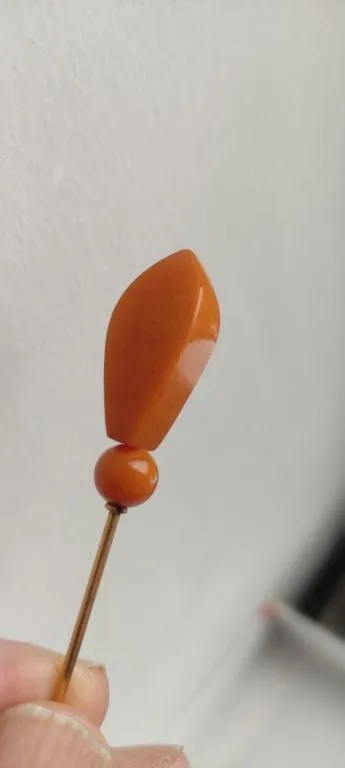 Редкая шляпная булавка ,середина 20-го века, 2 сорта янтаря , хорошее состояние bk746 Ціна