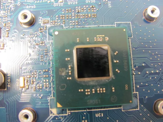 657-22 материнська плата EPK50 LA-G073P  L20372-601 SR3S1  Celeron N4000  для HP 250 255 256 258 G7 15-DA 15-DB 15-DR оригінал Недорого