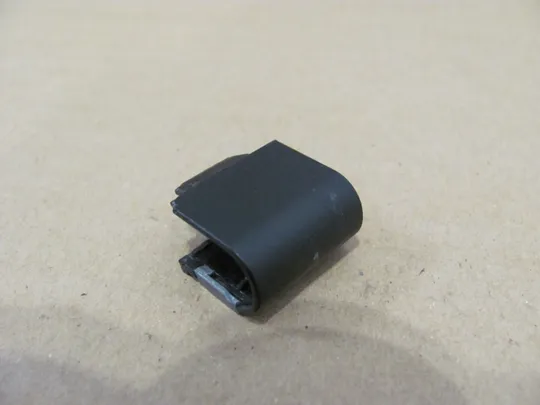 номер0206-9 заглушка петлі  для   HP 470 G1 450 G0, 450 G1, 455 G1, 544 G0  оригінал Інтернет-аукціон