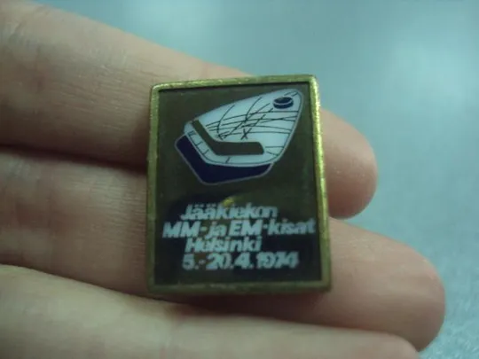 знак хоккей хельсинки 1974 ситалл №5557 З аукціону