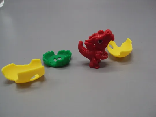 Фигурка киндер сюрприз VQ088 Ferrero дракон в яйце дракончик яйцо №18614л Інтернет-аукціон