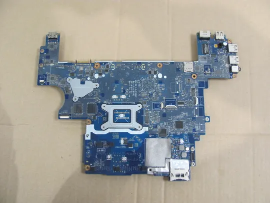 Купити номер0329-1 материнська плата Mainboard Материнка Основна плата Системна плата Плата системи Laptop motherboard мамка  ноутбучна плата  VAL91 LA-9934P для DELL LATITUDE E6440  оригінал