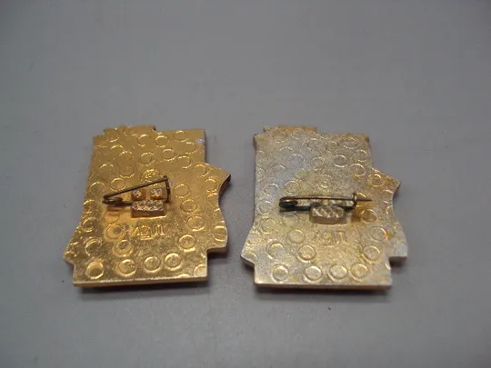 Знак ленин на красном флаге ссср лавровый лист флаг лавр лот 2 шт №17369 З аукціону