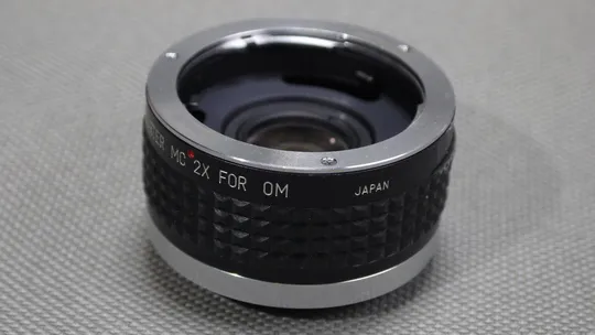 Olympus OM телеконвертер 2х Promaster Spectrum 7 (7E) Auto конвертер для беззеркалок Sony, Olympus Де купити