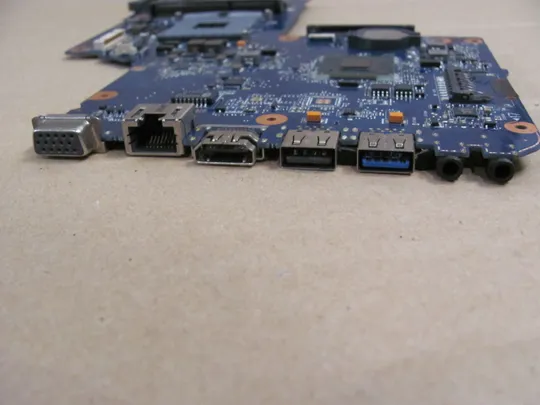 662-14 материнська плата H000052740  для Toshiba Satellite C850D L850D L850 C850 оригінал в Україні