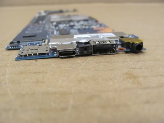 826-43 материнська плата 923768-601 SR342  i5-7200U 6050A2863101 для HP Elite X2 1012 G2  оригінал Де купити