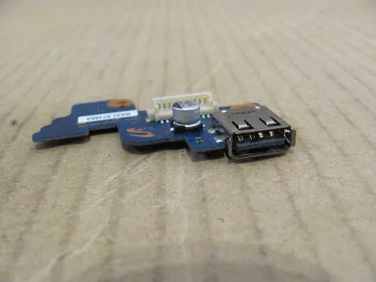 495-19 плата USB кнопка вкл BA92-07488A для SAMSUNG RV510 RV513 RV515 оригінал З аукціону