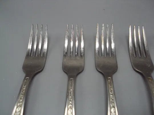 Столовые приборы вилки нерж узор цветы листья листочки нержавейка вилка 19,9 см лот 5 шт №18638в З аукціону