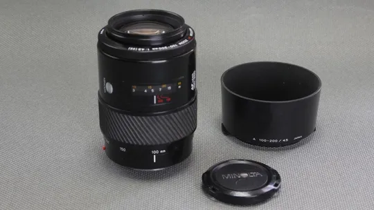 Отличный портретник Minolta Maxxum Zoom AF-Lens 100-200mm ф49мм Minolta\Sony Вживане Продаж