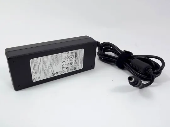 Блок питания для Samsung GT9000, GT8000, GT7000, GT6000, NP200A5B, SF510 (19V 4.74A 90W (5.5x3.0+pi Ціна