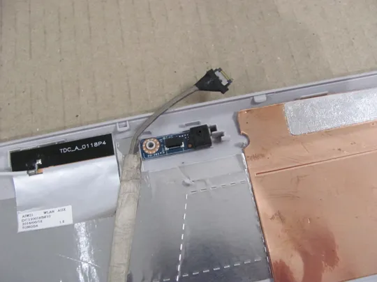 номер0224-14 кришка матриці,matrix frame,Окантовка дисплея,Рамка екрана,Корпус рамка матриці  AP1BJ000102  для  LENOVO IdeaPad 500 500-15ISK  Z51-70 оригінал в Україні