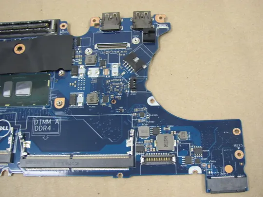 594-5  материнська плата РОБОЧА AAZ60 LA-C461P SR2F0 i5-6300U   для Dell Latitude E7470  7470 оригінал Характеристики