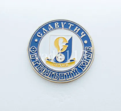 фото, Футбол. значок  ФК Славутич Черкассы,  Черкасская область,  Украина.