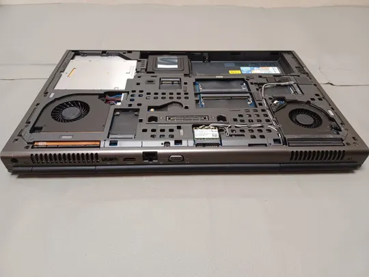 1039 DELL PRECISION M6800 core i7 НІМЕЧЧИНА Характеристики