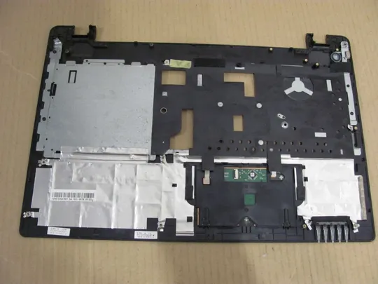 Купити 493-5 Кришка панель палмрест тачпад 13N0-CNA1501 для MEDION E6240T оригінал