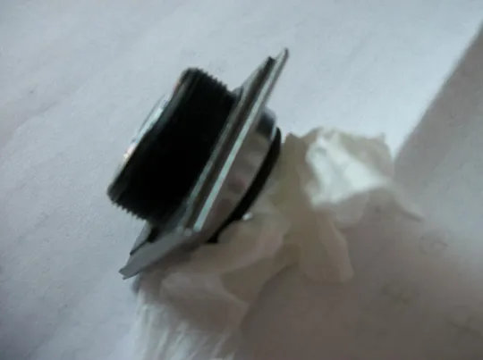 Глазок-Линза, с резьбой к фотоаппарату СССР, возможно со старых Зенит, чистый-отличный Продаж