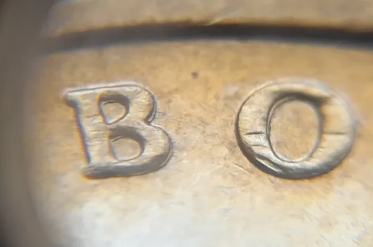 Купити (6599) 1 гривня 2006 різновид викрошки у цифрі &quot;2&quot; слова &quot;2006&quot; на гурті + двійний удар на реверсі (1 гривна 2006 брак)