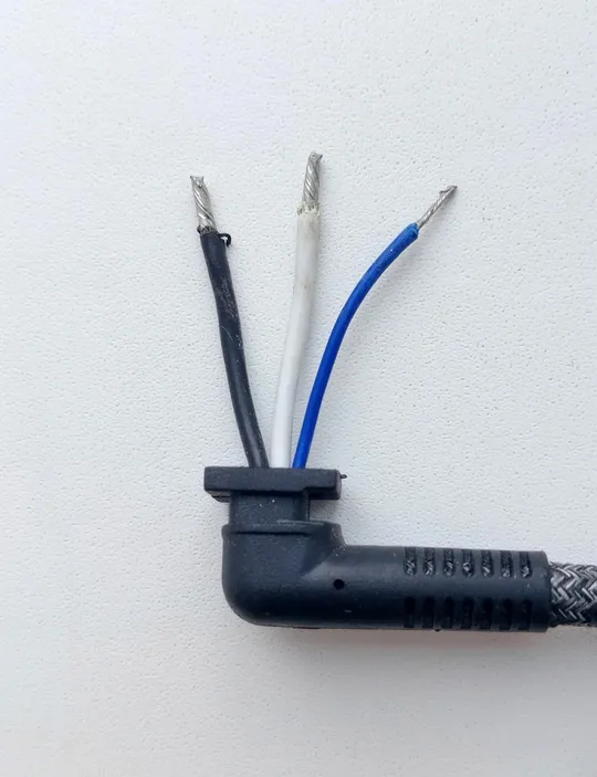 Купити Кабель живлення зарядного пристрою ноутбука HP 3 pin синій 4.5*3.0 до 230W