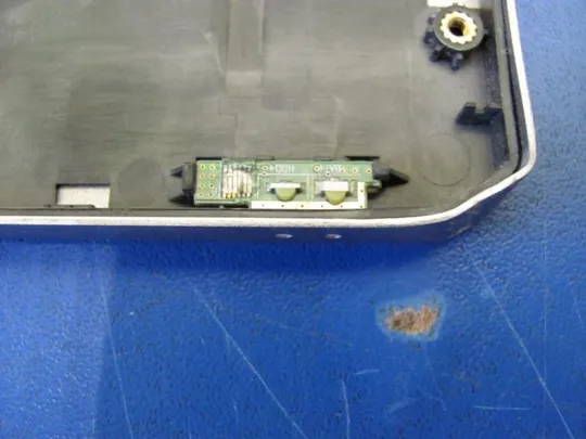 355-33 Середня частина корпусу 0Y9TKJ для DELL INSPIRON 14 7437 оригінал З аукціону