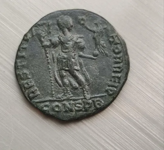 Купити Лабарум- монета Флаг  Древнего Рима, имп Валентиниан. 370 год н.э. bv598.