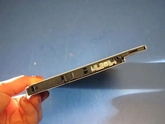 №1-26 DVD-привод 00DDTH2 UJ8E2 для DELL INSPIRON 17 P26E 17 5748 5000 оригінал Продаж