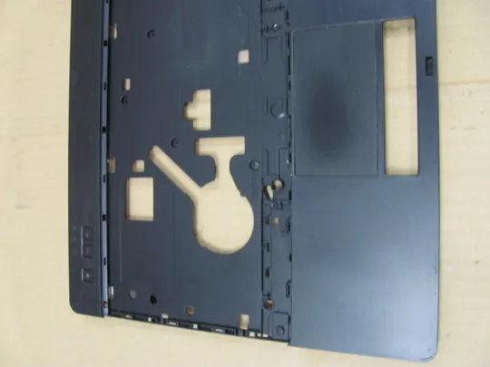 705-9 Кришка панель палмрест тачпад 00MCCJ для Dell Latitude E6530 оригінал З аукціону
