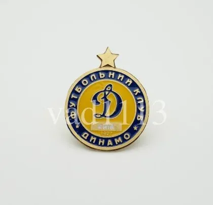 фото, Футбол. Значок ФК Динамо Киев, Украина .