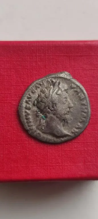 Монета Рима Богиня Мира с оливковой ветвью и рогом изобилия, Марк Аврелий, денарий, серебро psb48 З аукціону