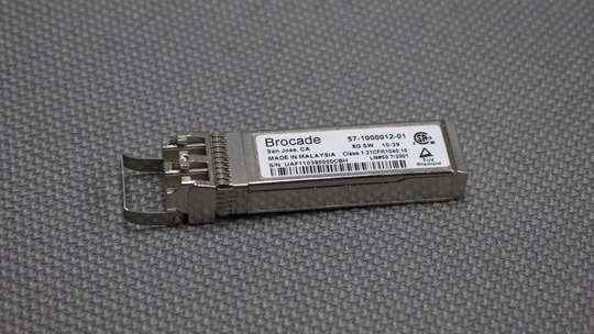 трансивер SFP Brocade Fiber/Fibre Channel 8GB/s 850nm SFP+ Optical Transceiver 57-1000117-01 21CFR10 Ціна