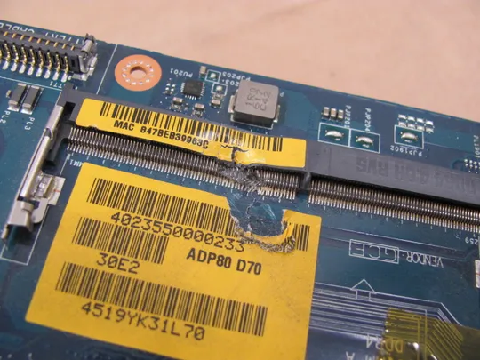 645-13 материнська плата  ADP80 LA-C841P 0N98Y6 SR2FU  I7-6820HQ для DELL  LATITUDE E5570  оригінал Де купити