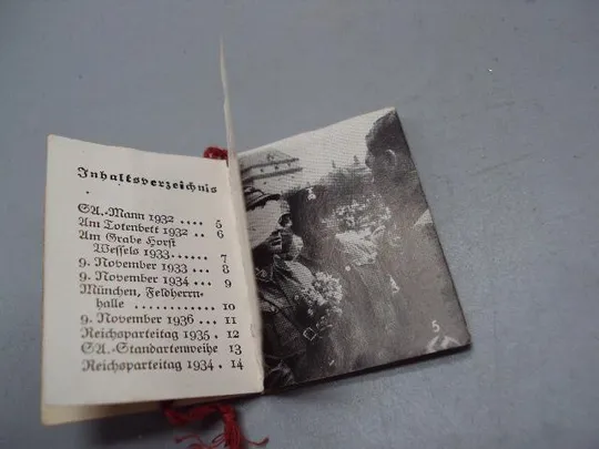 Памятка пропаганда Рейх солдату карманная книжечка прокламация Лидеры кто ведет и движение №13842 Де купити