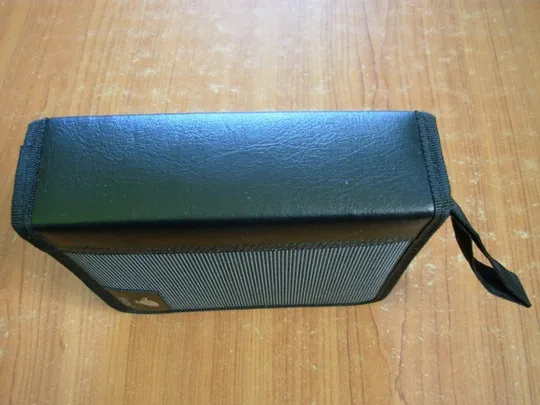 Кейс сумка холдер для дисків CD DVD З аукціону